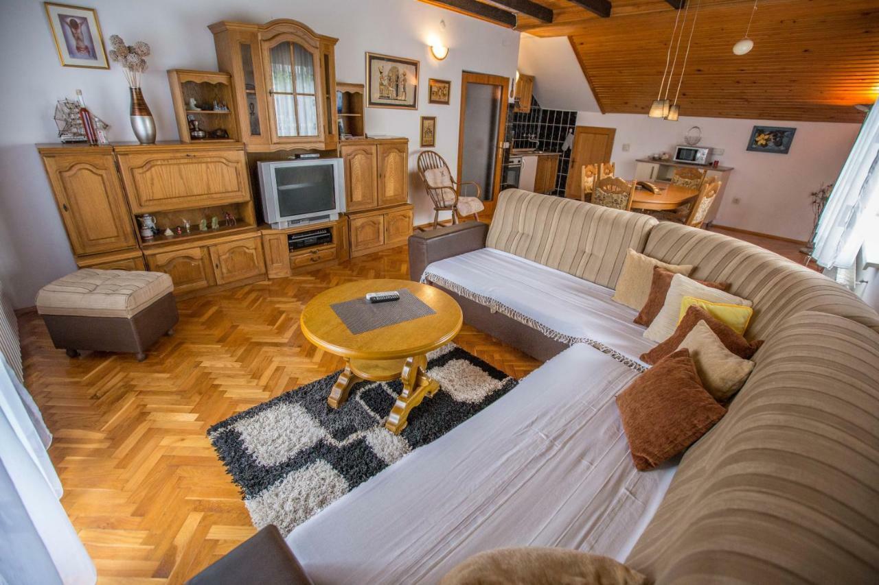 Apartman Ruzica オグリン エクステリア 写真