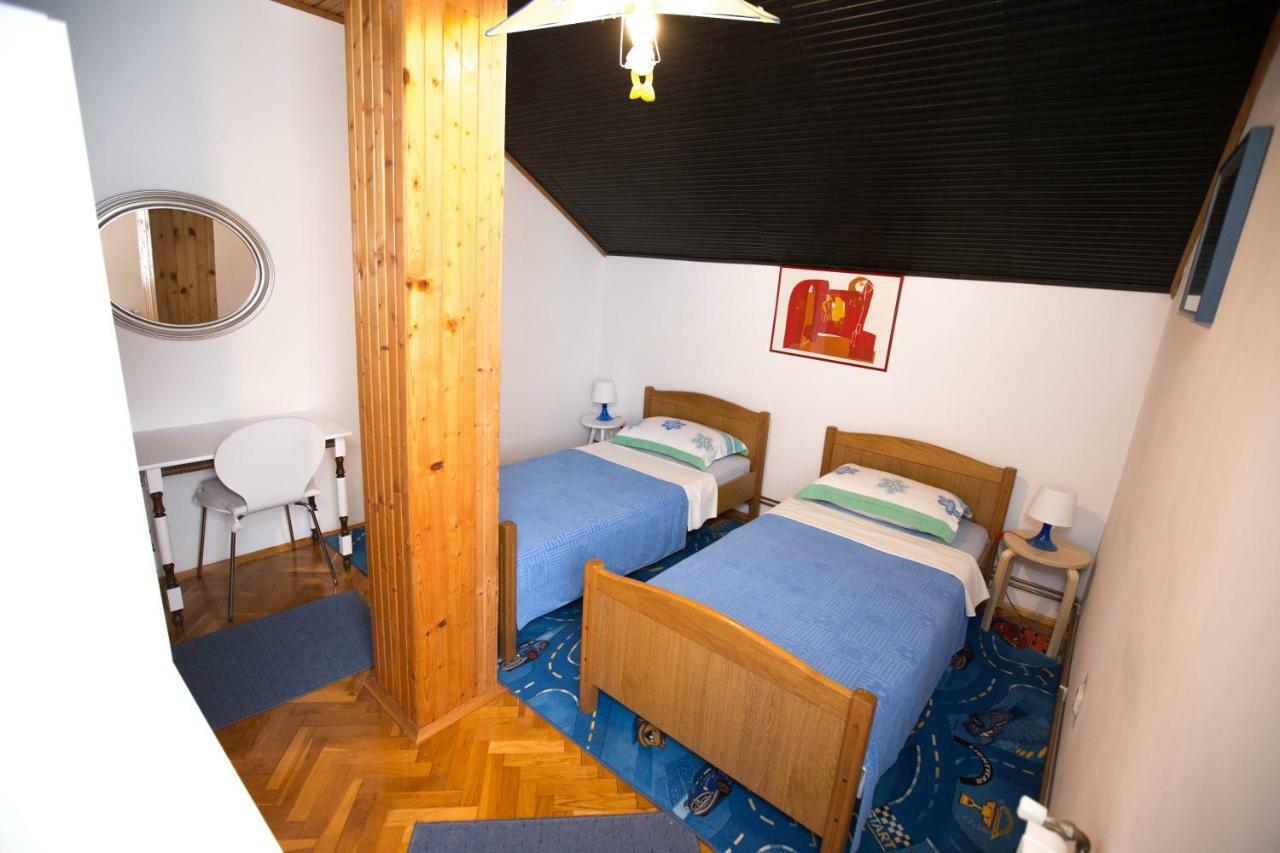 Apartman Ruzica オグリン エクステリア 写真